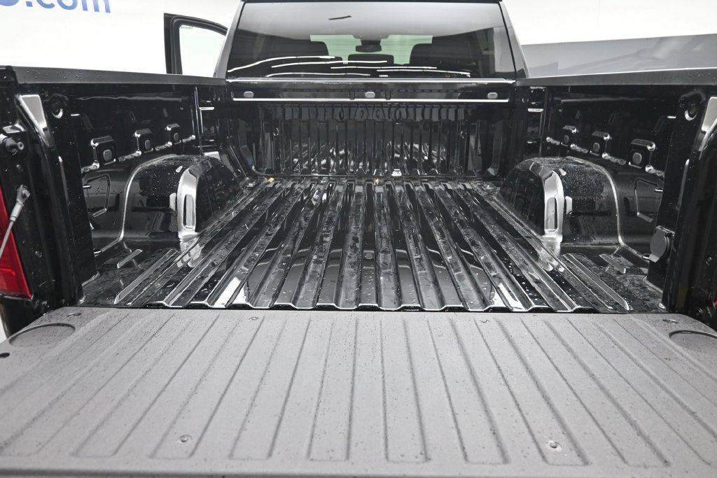 New 2026 Chevrolet Silverado 1500 Custom AWD/4WD image 10
