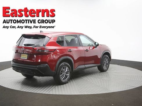 Used 2023 Nissan Rogue S AWD/4WD image 41