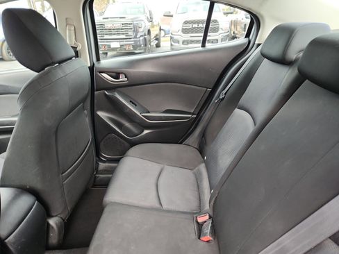 Used 2015 MAZDA MAZDA3 i Sport image 17
