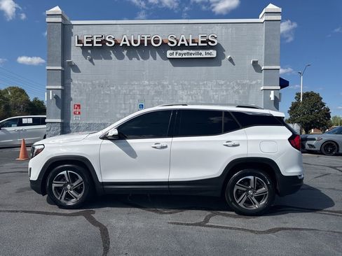 Used 2020 GMC Terrain SLT image 4