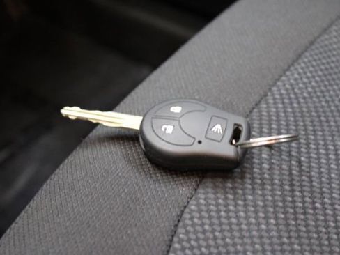 Used 2014 Nissan Rogue S w/ Convenience Package image 14