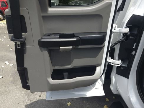 Used 2020 Ford F550 4x4 SuperCab Super Duty image 21