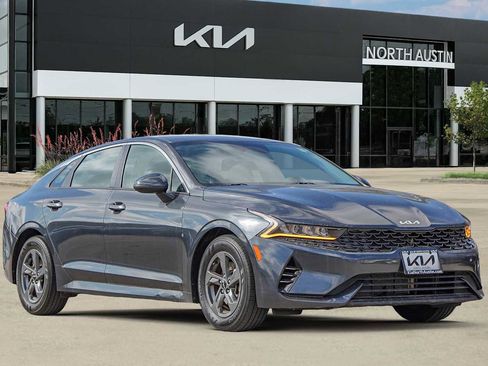 Used 2023 Kia K5 LXS image 8