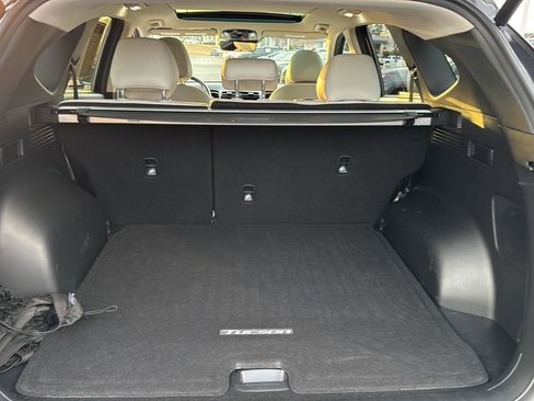 Used 2023 Hyundai Tucson Limited w/ Cargo Package image 30