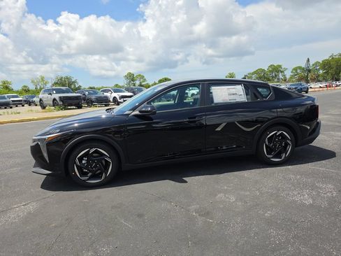 New 2026 Kia K4 EX FWD image 5