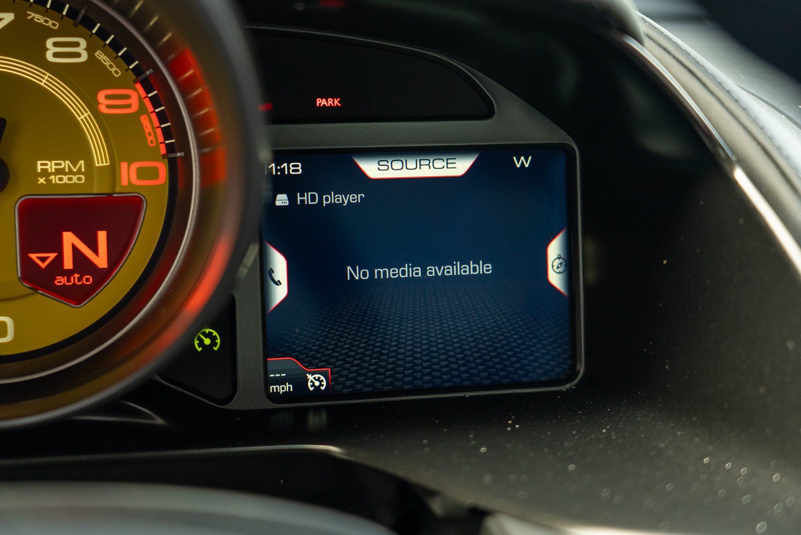 Used 2020 Ferrari 812 Superfast RWD image 41