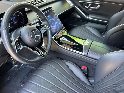 Certified 2023 Mercedes-Benz S 500 4MATIC image 4