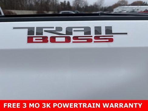 Used 2019 Chevrolet Silverado 1500 Custom Trail Boss w/ Custom Convenience Package image 23