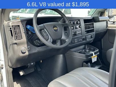 New 2025 Chevrolet Express 3500 Work Van w/ Power Convenience Package