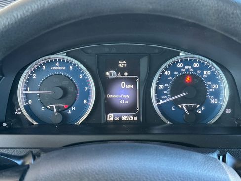 Used 2016 Toyota Camry LE FWD image 26