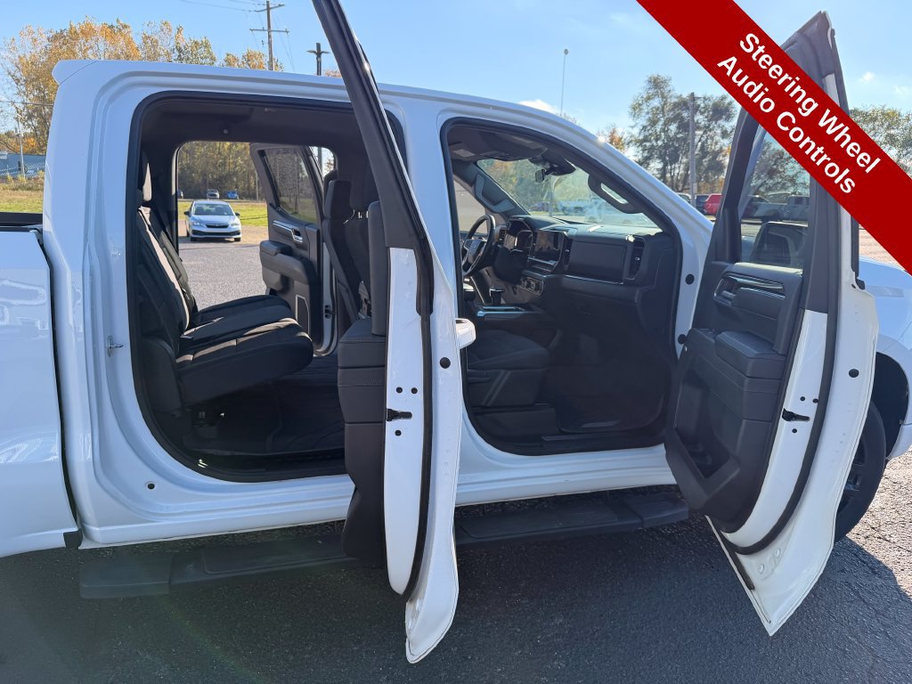 Used 2023 Chevrolet Silverado 1500 RST w/ Convenience Package II AWD/4WD image 37