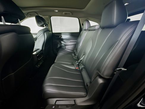 Used 2023 Acura MDX SH-AWD image 28