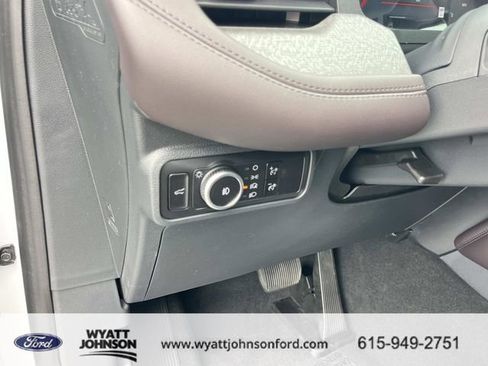 New 2026 Ford Explorer Platinum RWD image 28