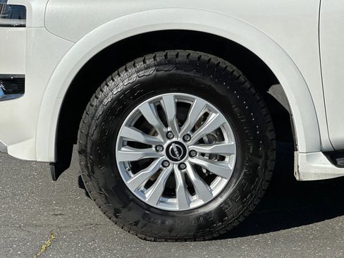 Used 2024 Nissan Armada SV image 27