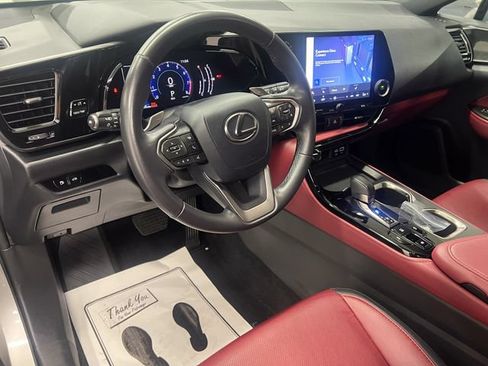 Used 2025 Lexus NX 250 FWD image 16