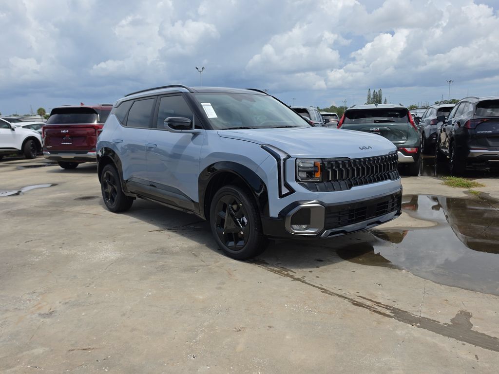 New 2027 Kia Seltos X-Line S w/ X-Line S Premium Package AWD/4WD image 2