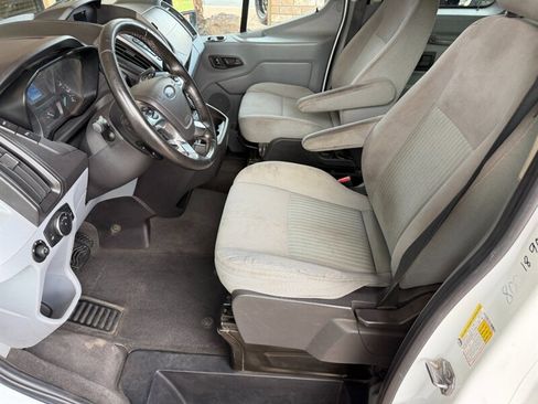 Used 2016 Ford Transit 350 XLT image 9