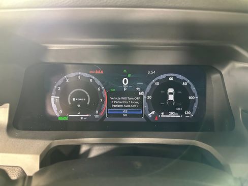 Used 2025 Toyota Tacoma Limited AWD/4WD image 28