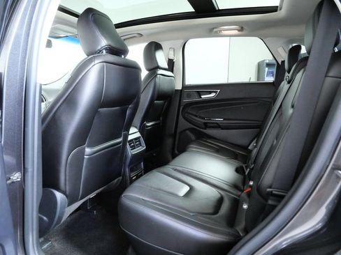 Used 2020 Ford Edge Titanium w/ Canadian Touring Package AWD/4WD image 14