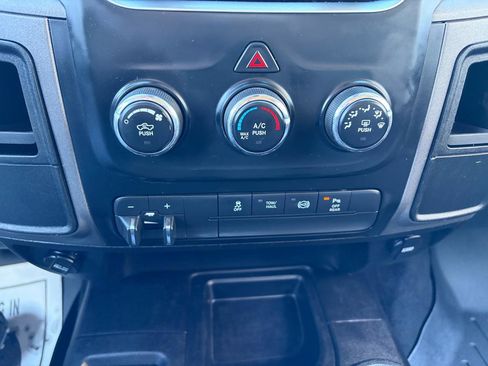 Used 2016 RAM 2500 Tradesman w/ Chrome Appearance Group image 29