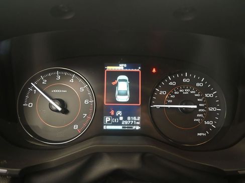 Used 2022 Subaru Crosstrek 2.0i Premium image 13