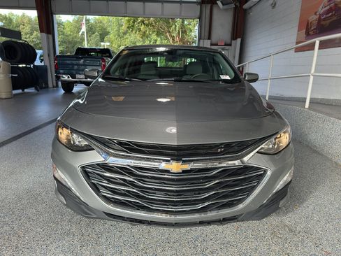 Used 2024 Chevrolet Malibu LT image 36