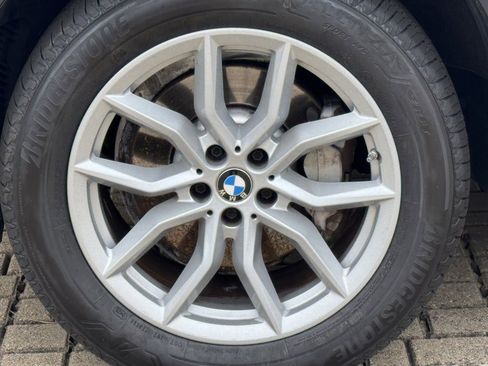 Used 2023 BMW X5 xDrive40i w/ Premium Package image 7