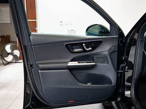 Certified 2026 Mercedes-Benz GLC 300 4MATIC image 23