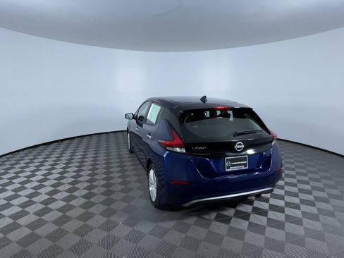 Certified 2025 Nissan Leaf S FWD image 7