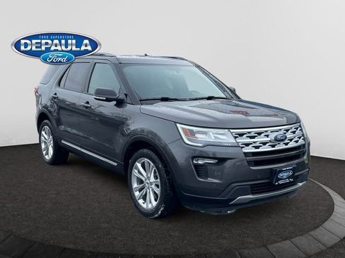 Used 2019 Ford Explorer XLT w/ Equipment Group 202A image 9