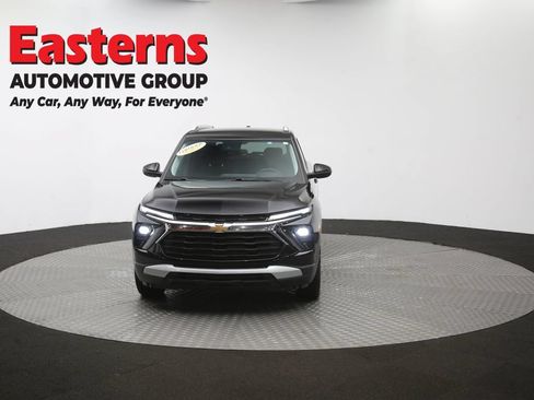 Used 2026 Chevrolet TrailBlazer LT w/ LT Cold Weather Package AWD/4WD image 52