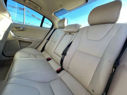 Used 2015 Volvo S60 T5 Premier image 19