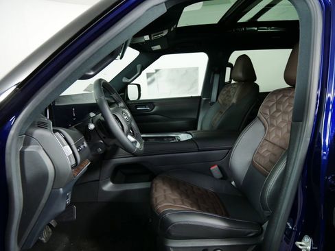 New 2025 Nissan Armada Platinum image 15