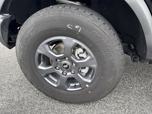 Used 2025 Ford Bronco Big Bend image 11