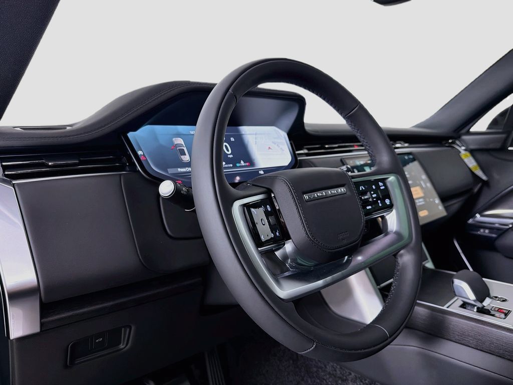 New 2026 Land Rover Range Rover SE AWD/4WD image 9