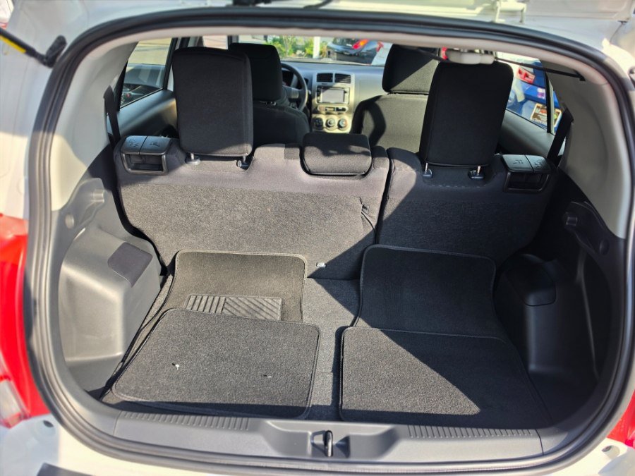 Used 2014 Scion xD FWD image 28