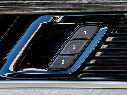 Used 2023 Jeep Wagoneer Series II w/ Convenience Group I image 22