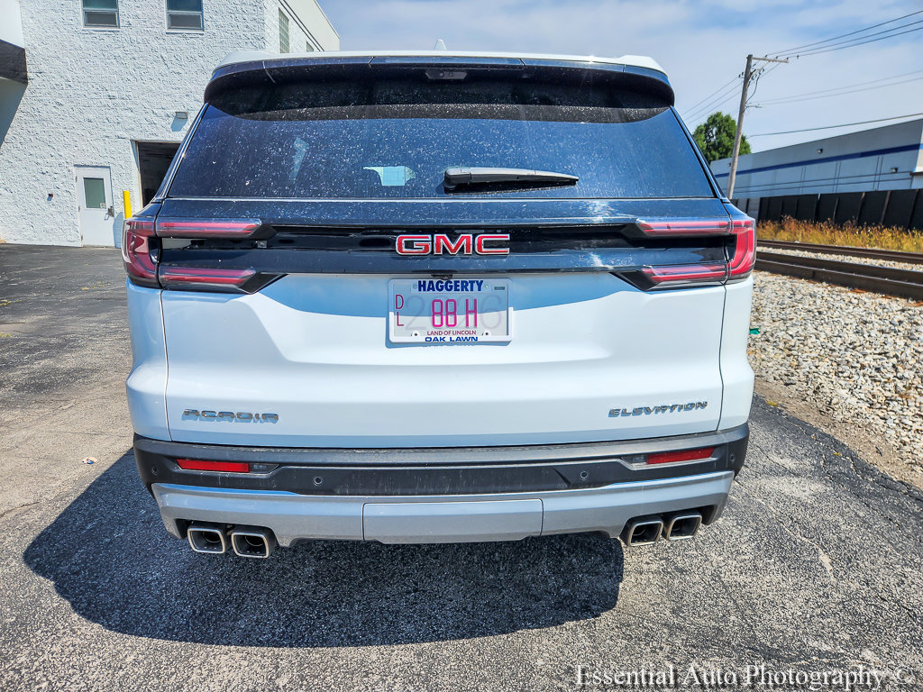 Certified 2026 GMC Acadia Elevation w/ Elevation Premium Package FWD image 5