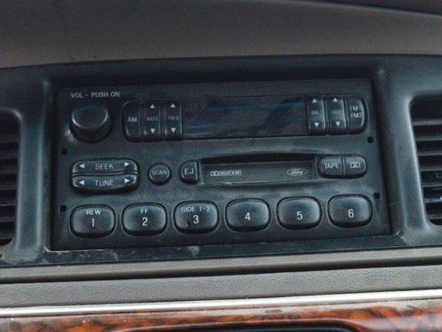 Used 1997 Mercury Grand Marquis LS image 21