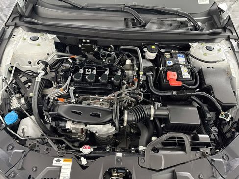 Used 2023 Honda Accord EX image 10