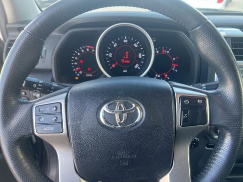 Used 2012 Toyota 4Runner Limited image 12
