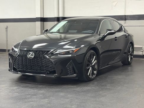 Used 2025 Lexus IS 300 F Sport RWD image 7