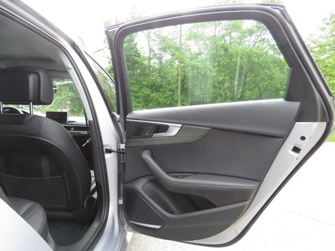 Used 2019 Audi A4 2.0T Premium Plus w/ Premium Plus Package AWD/4WD image 15