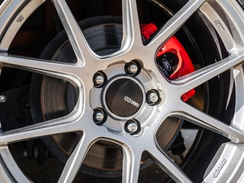 Used 2018 Ford Focus ST w/ Equipment Group 401A image 3