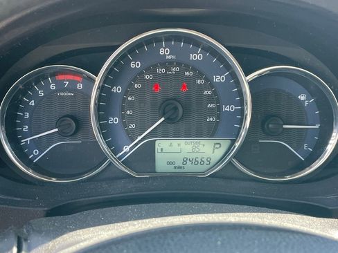 Used 2016 Toyota Corolla LE image 9