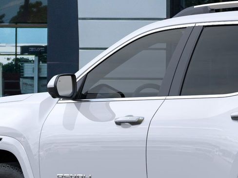 New 2026 GMC Terrain Denali image 12