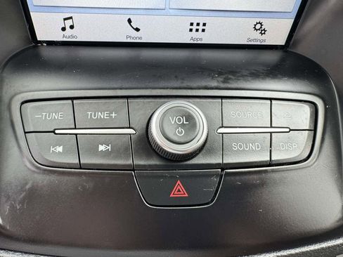 Used 2017 Ford Escape SE w/ Equipment Group 201A AWD/4WD image 17