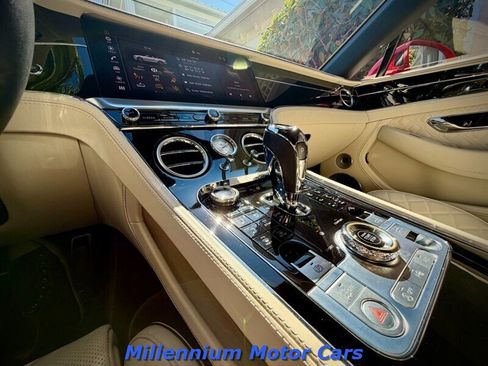 Used 2023 Bentley Continental GT V8 AWD/4WD image 35