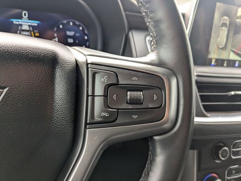 Used 2024 Chevrolet Suburban Z71 w/ Luxury Package image 23