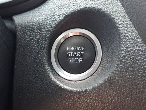 Certified 2023 Toyota Corolla Cross LE AWD/4WD image 21